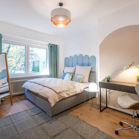 120Qm, Cozy Apartment, Sehr Zentral Am Hbf, 3Sz Koblenz  Kültér fotó