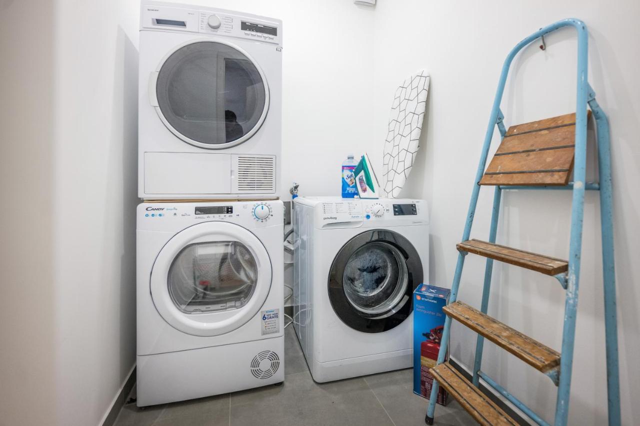 120Qm, Cozy Apartment, Sehr Zentral Am Hbf, 3Sz Koblenz  Kültér fotó